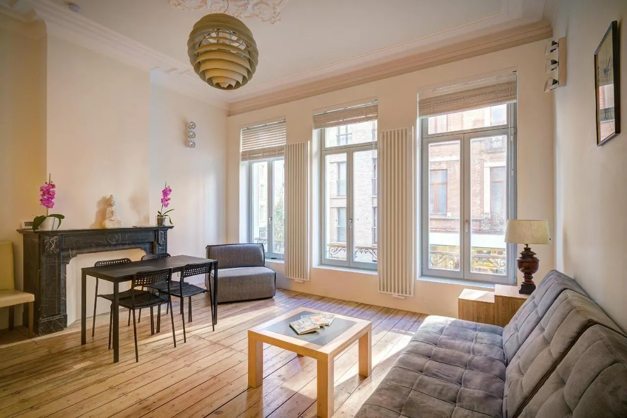 The Greenplace Lodge. Apartment In Heart Of Antwerp.