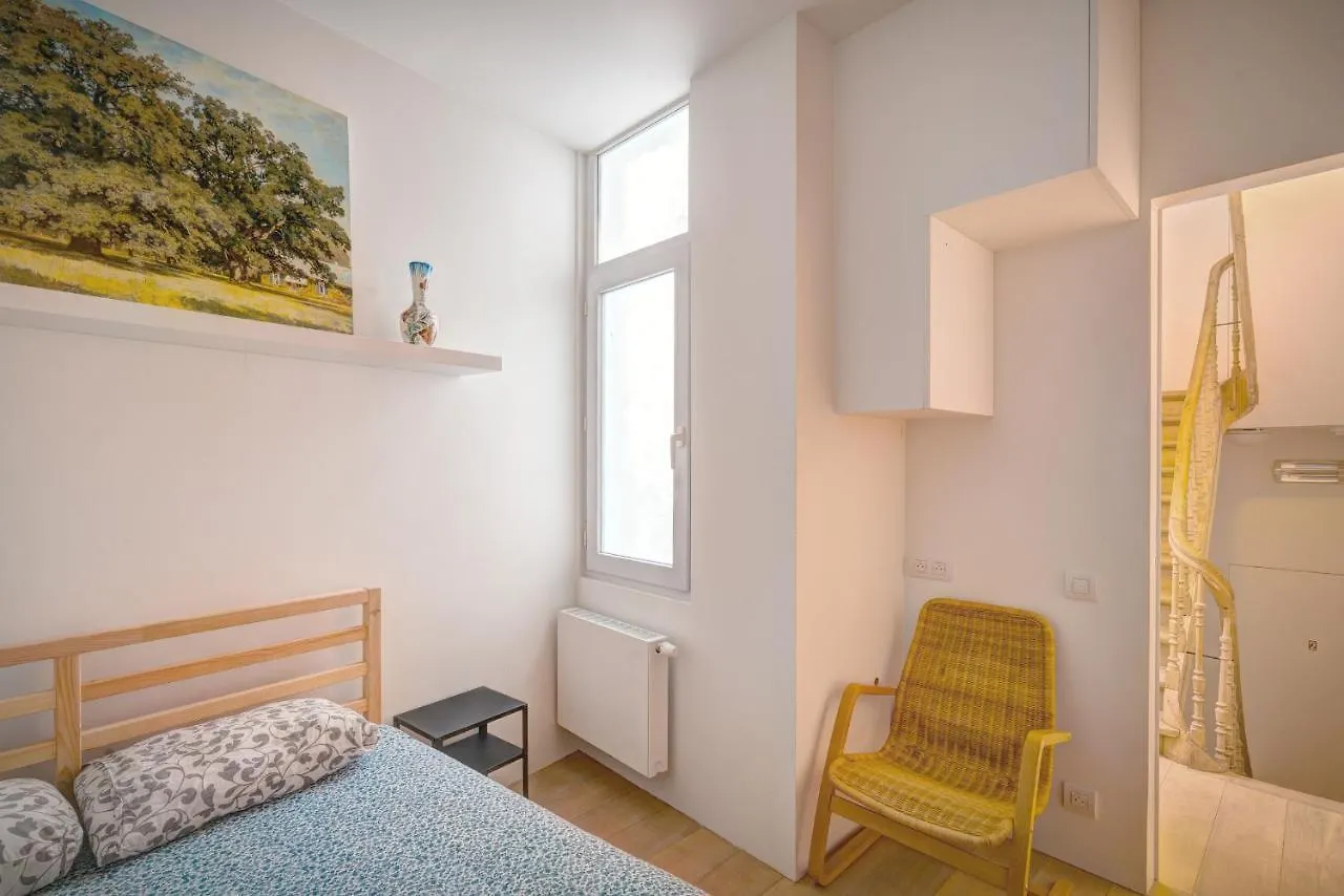 The Greenplace Lodge. Apartment In Heart Of Antwerp. 0*, Antwerp
